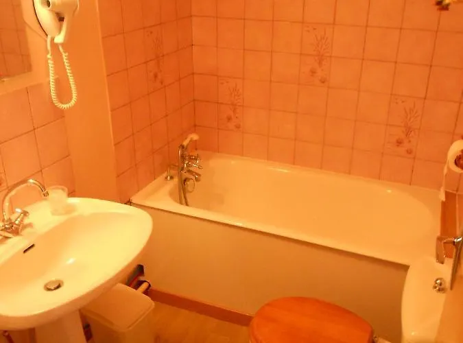 L'oree Du Bois Отель